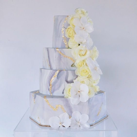 Entiéndete con el repostero, diccionario de pastel de boda 📖🍰 5