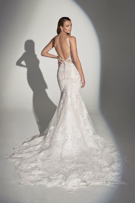 Top 5 de vestidos fav de la comu 2023 1