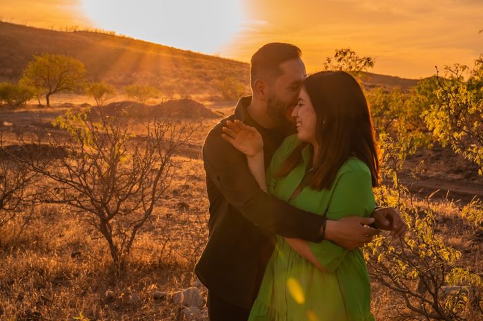 Save the date, fotos al atardecer 📸🧡💛 2