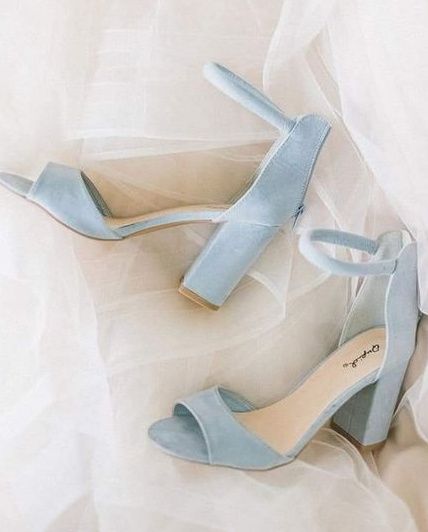 Zapatos en baby blue 25