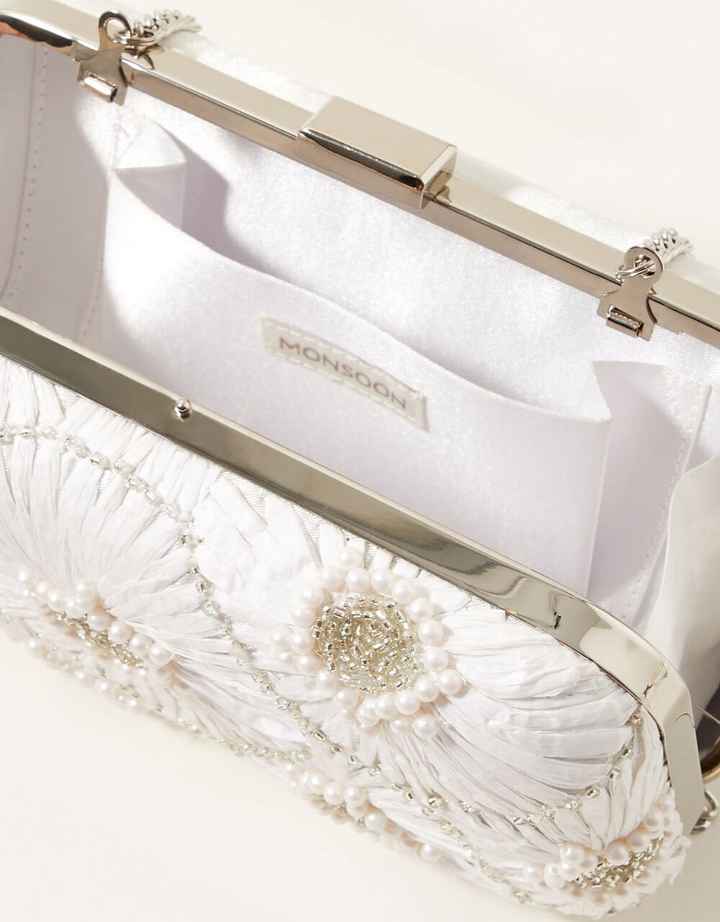Manita arriba o manita abajo para este bolso  👝 - 2