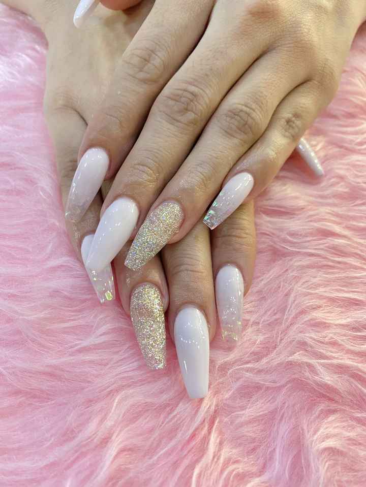 Lo guardas o lo rechazas las uñas 💅 - 1
