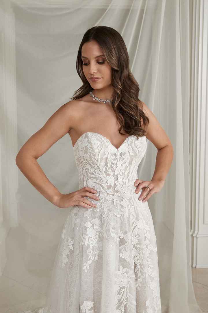 El mejor collar para escote strapless - 2