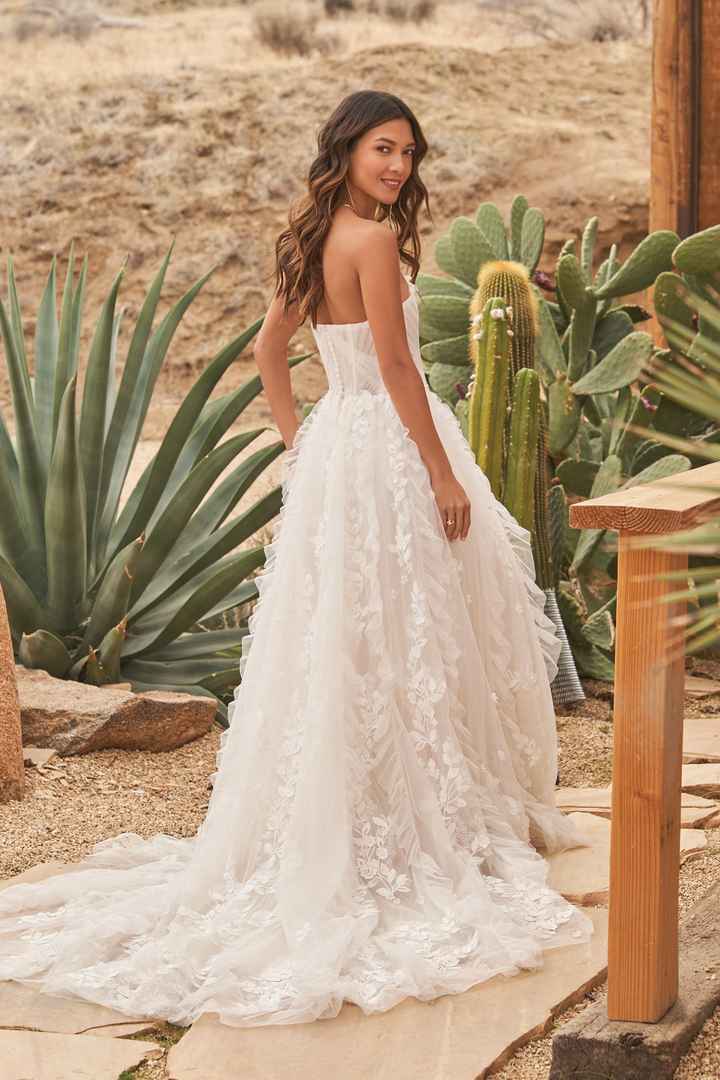 Top 5 de vestidos fav de la comu 2023 - 4