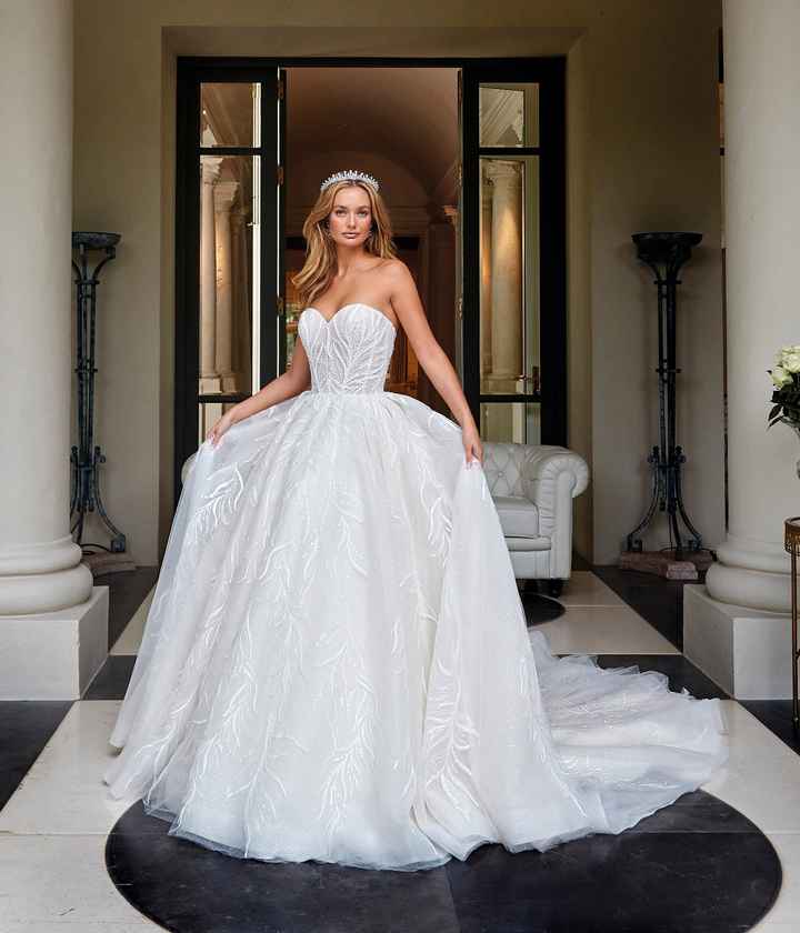 Top 5 de vestidos fav de la comu 2023 - 5