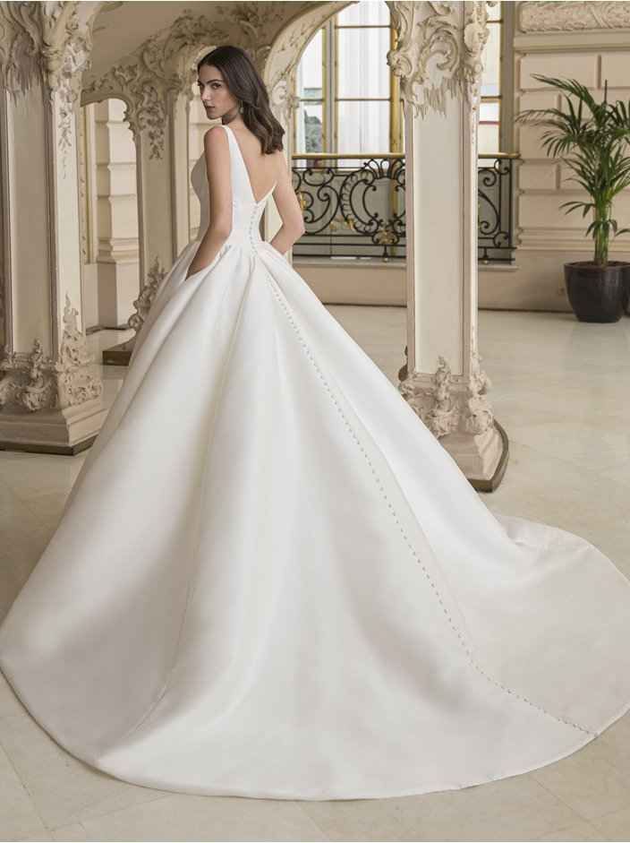 Top 5 de vestidos fav de la comu 2023 - 7