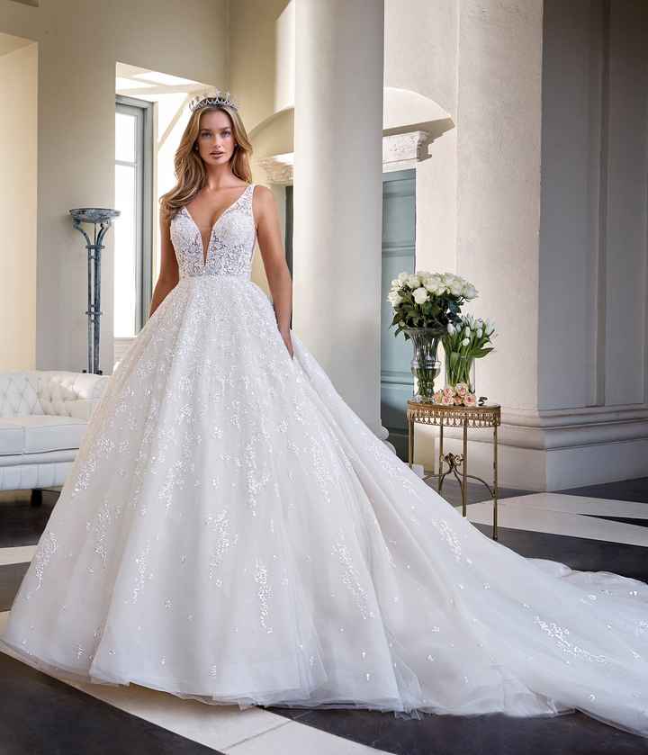 ¿Qué opinas de este vestido de Demetrios? 🙈👀 - 1