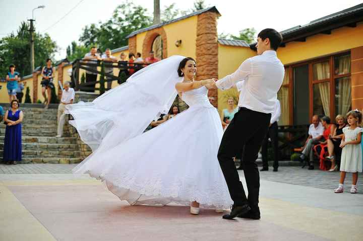Clases de baile para la boda ¿Tomarás? - 1