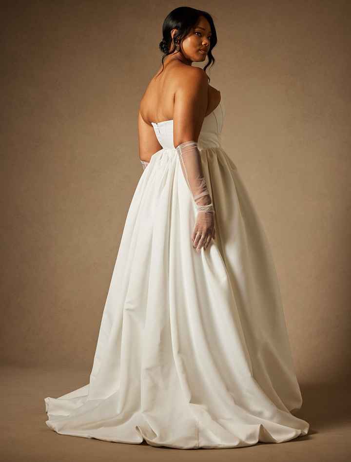 ¿Qué zapatos les pondrías a este vestido? 👠 - 1