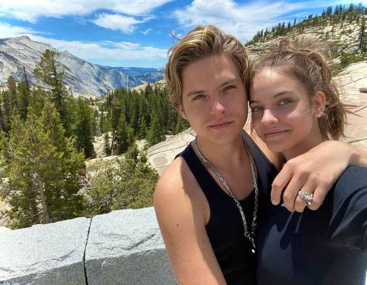 La boda de Dylan Sprouse y Barbara Palvin 🖤 - 2
