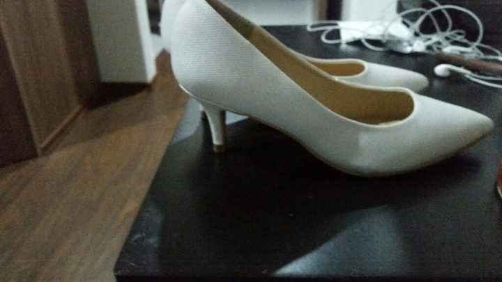 Mis zapatillas de boda - 1