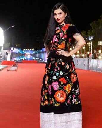 Damas típicas o fuera de lo común ? - 2