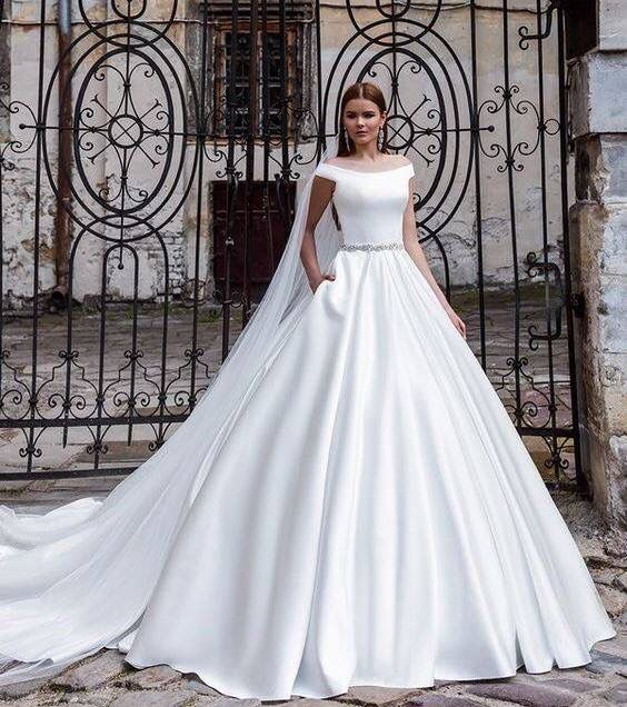 Si tu Fm tuviera que elegir tu vestido de boda.. - 1