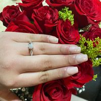 ¿Cuál de estos dos anillos de compromiso gana? - 1