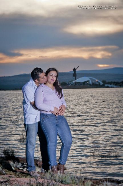 ¿cual es tu foto favorita con tu prometido? - 11