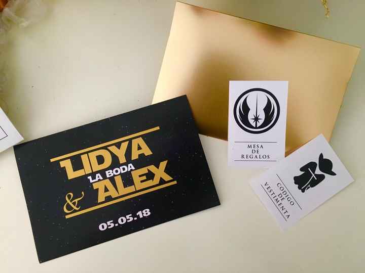 Invitaciones y stickers listas - 1