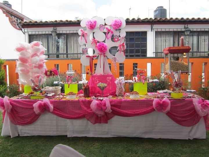 #6 mesa de dulces 