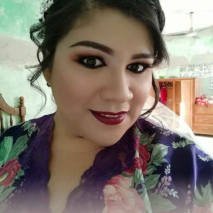 Peinado y maquillaje - 1