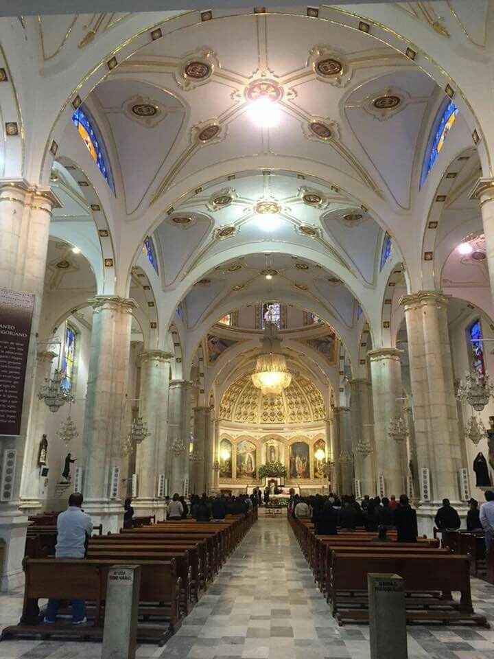 A año & medio ya con iglesia verdad que esta hermosa! - 3