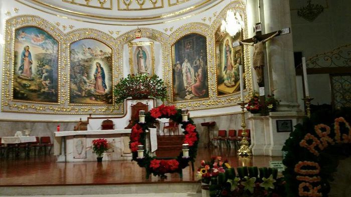 A año & medio ya con iglesia verdad que esta hermosa! - 2
