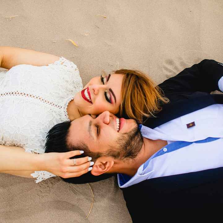 Chicas estoy encantanda con el trabajo que hizo el fotógrafo con el Save the date!! - 1