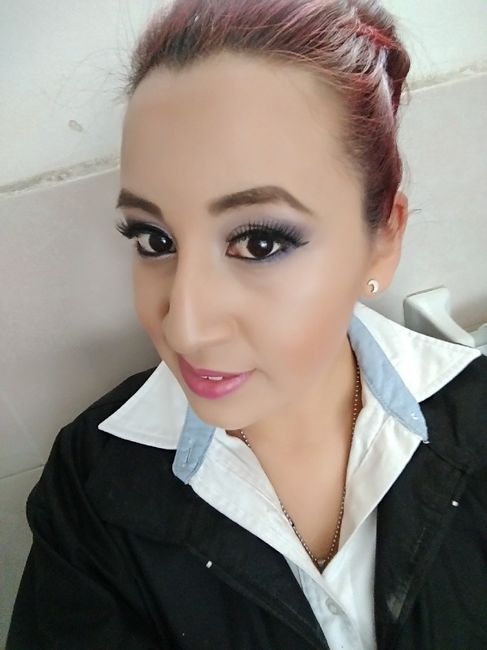 1Ra prueba de maquillaje. - 2