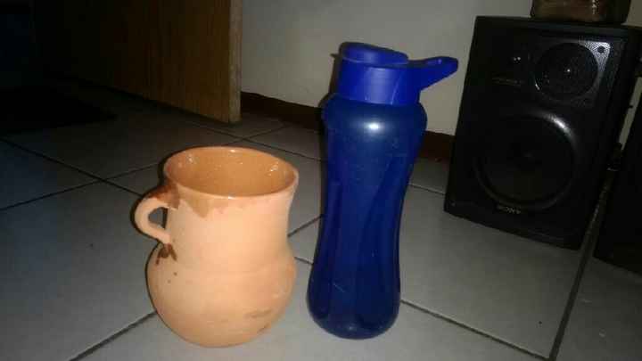 Jarritos de barro como centros de mesa - 7
