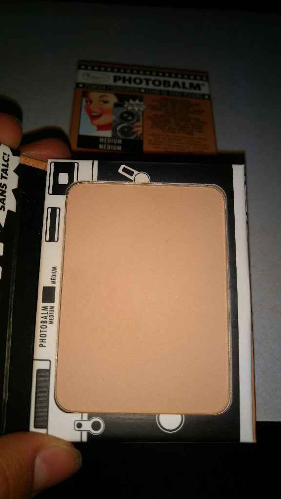 Probando maquillaje polvo compacto - 5