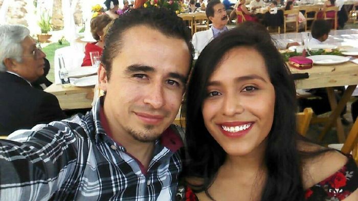 Sube una foto con tu pareja - 1