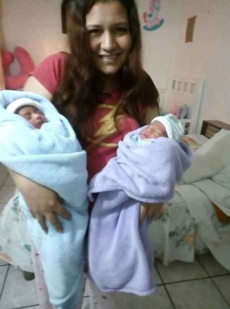 aquí tenian como una semana, aún se me ve cara de me dule jaja me hicieron cesarea