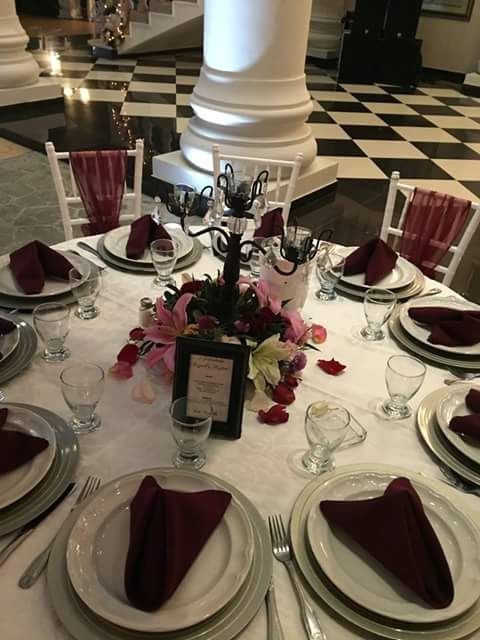Boda en blanco con detalles en rojo o solo blanco, que opinan? - 1