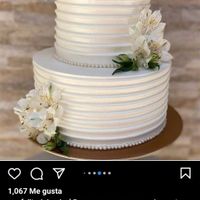 Dos pasteles en Very Peri, ¿cuál prefieres? 💜 - 1