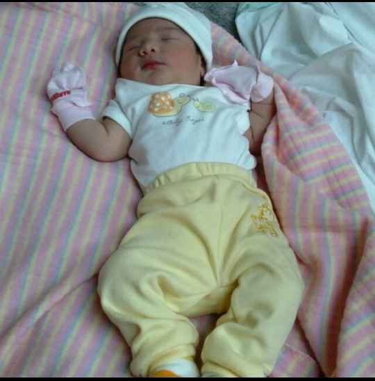 Ella es Laira . y aunque esta tan pequeñita el tan esperado dia ya tendrá 9 meses y ella tiene la mi