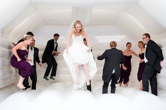 ¿Boda con brincolín? - 1