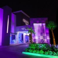 Fachada del salón 2