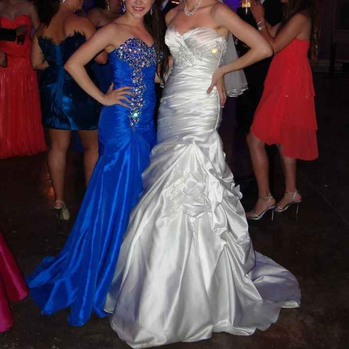 Vestido de novia* (imagen real)