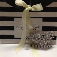 Tocado de cristal para cabello*