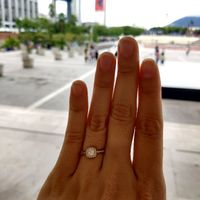 Anillo de compromiso. - 1