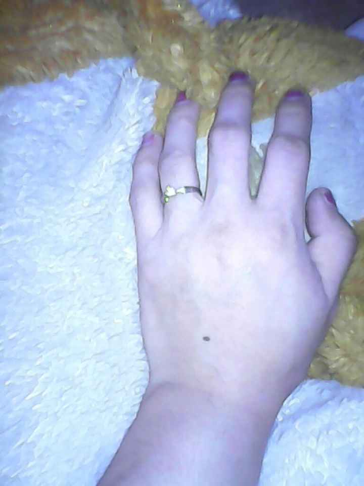 Mi anillo de compromiso reduccion con joyero.  soy una romantica. - 1