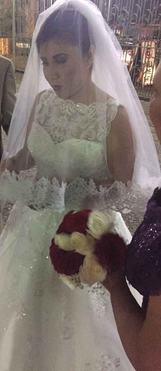 Llegando a la iglesia