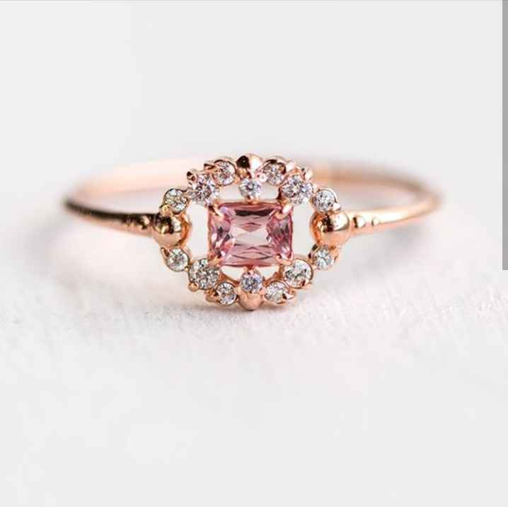 Anillos de compromiso delicados 💍 - 14