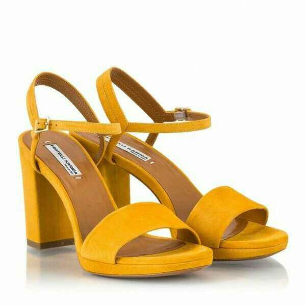  Zapatillas amarillas! 💖 - 11