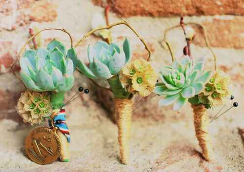  Boutonnier greenery 💚 - 2