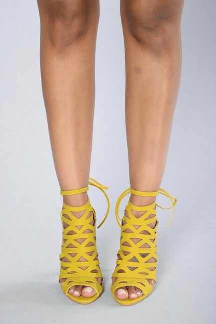 Zapatillas amarillas! 💖 6