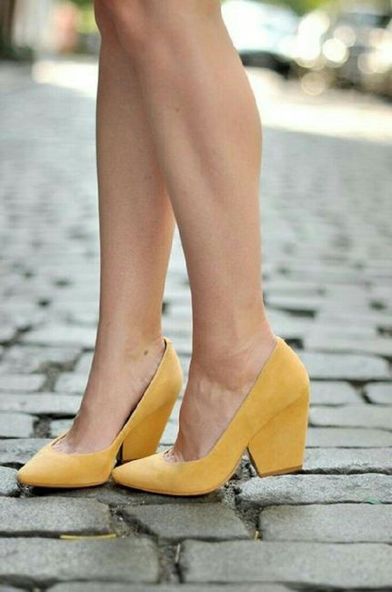 Zapatillas amarillas! 💖 12