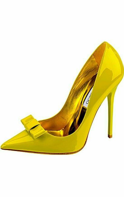 Zapatillas amarillas! 💖 25