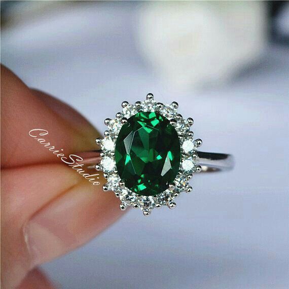  Anillos de compromiso con esmeraldas 💚 - 17