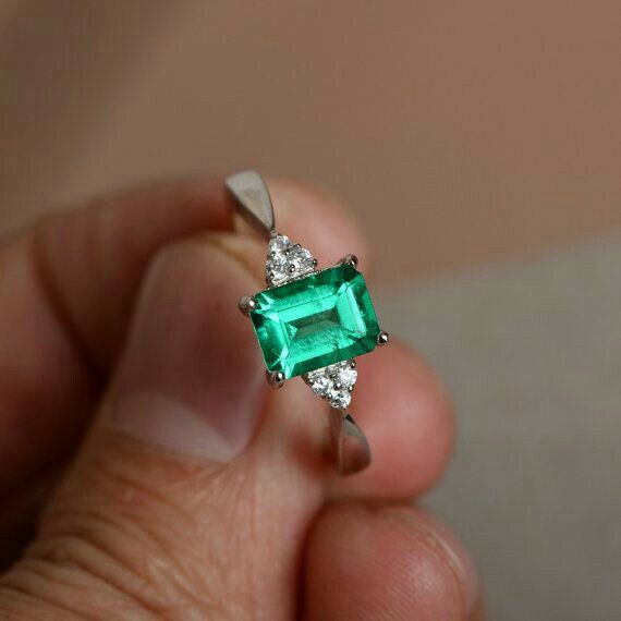  Anillos de compromiso con esmeraldas 💚 - 21