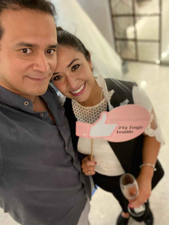 Reto con regalo: Sube una foto con tu pareja🎁 - 1