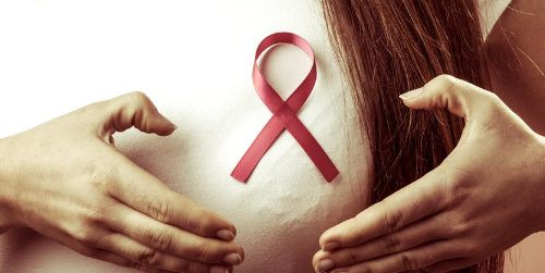 ¿Porque se usa un lazo rosa en la lucha contra cáncer de mama? 1